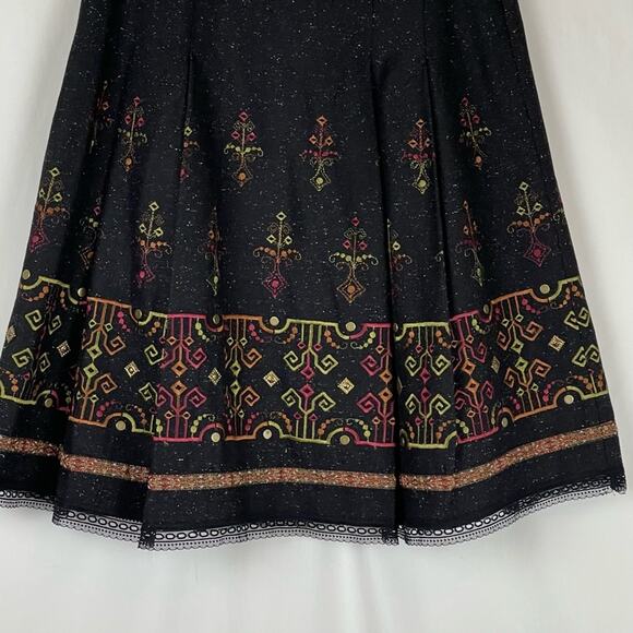 Cynthia Steffe Black Embroidered Wool Silk Blend Lace Pleated Skirt NWOT Size M - Picture 7 of 12